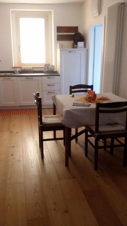 Cerveno Catif Ladru B&B 외부 사진