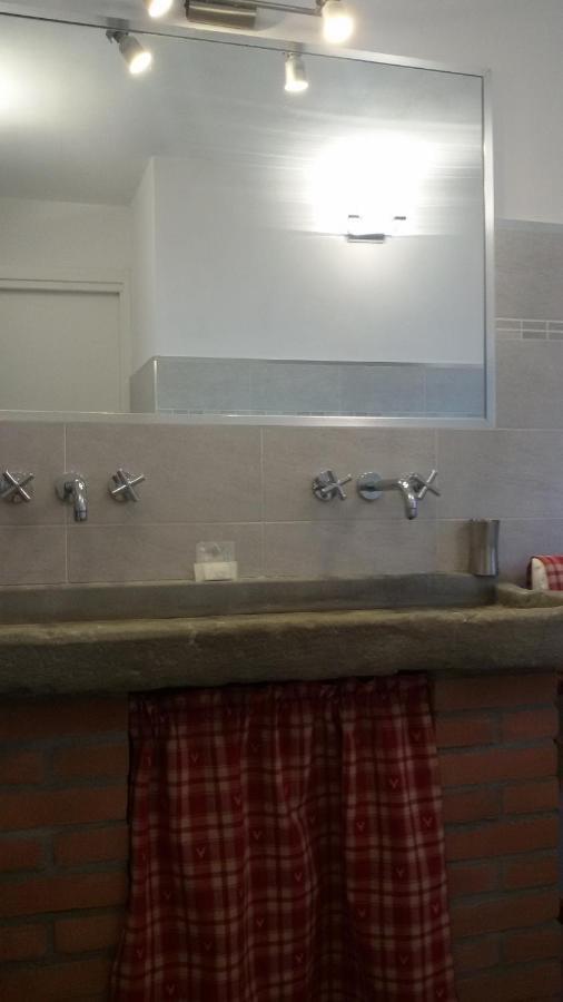 Cerveno Catif Ladru B&B 외부 사진