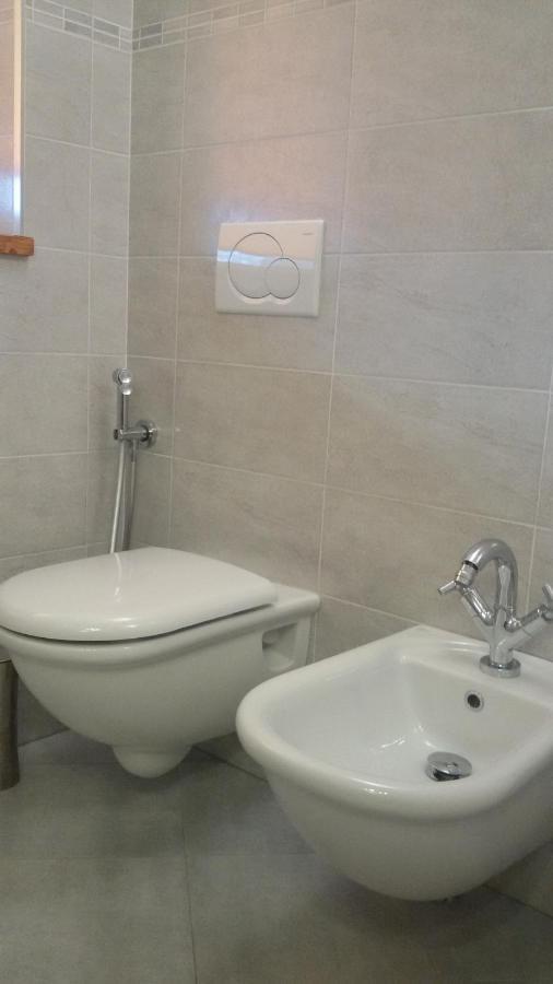 Cerveno Catif Ladru B&B 외부 사진